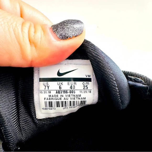 Nike 720 Air Max Neon Collection Shoes - Picture 7 of 7